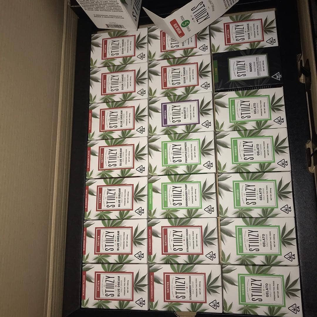 plugwalker1's tweet photo. #budtenderforlife #thccartridges #dankvapes #dankvapesofficial # dankvapesofficialaccount #dankvapes420 #highlife #highlifesociety #710labs #710society #cartridgesdirect #thccartridges #kush #purplepunch🍇👌 #marsog #weedporn https://t.co/781y1GvssQ
