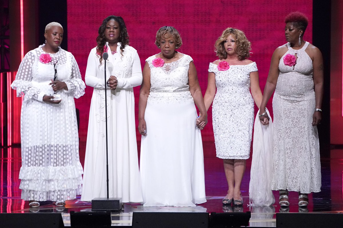 We see you and we honor you. Thank you #MothersOfTheMovement for being a Community Change Agent! ✊🏾 #BLACKGIRLSROCK
