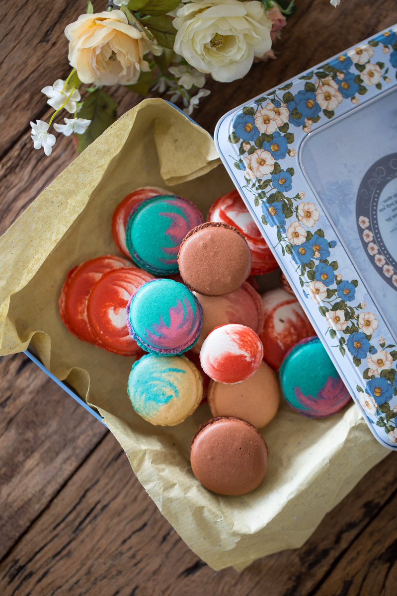 cookingtalk1's tweet photo. KAWAII MACARON
คลาสเรียนมาการองสุดน่ารักสไตล์ญี่ปุ่น หวานน้อย อร่อยมาก
.
📞 สนใจสามารถติดต่อสอบถามได้ที่
tel : 098-789-9153
line id : @cookingtalk
.
#สอนทำเบเกอรี่ #เรียนทำเบเกอรี่ #สอนทำเค้ก #เค้กญี่ปุ่น #มาการอง #มาการองการ์ตูน #kawaiiMacaron #cookingtalkStudio #macarons https://t.co/BG52USE6v6