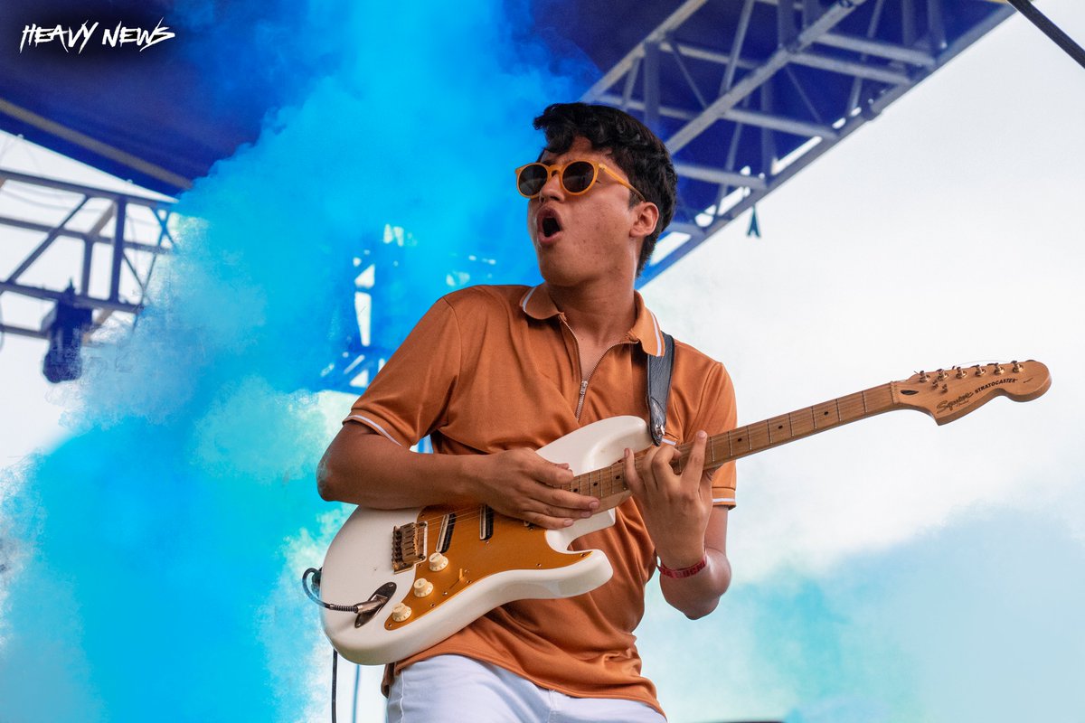 Heavy News tweet media