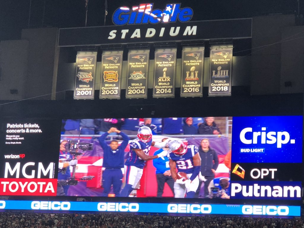 DrDavidDelaney's tweet photo. Excited to be at #Patriots season opener at #GilletteStadium for ceremony for 6th #SuperBowl win. Go Pats! https://t.co/Iql2wo0j8K