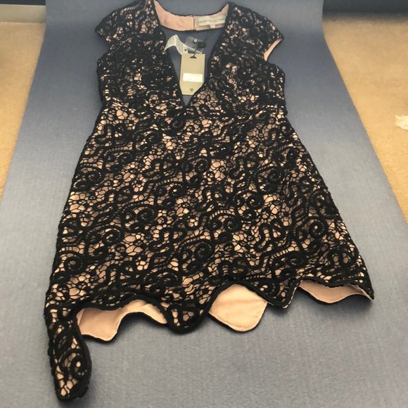 LightningClaud's tweet photo. So good I had to share! Check out all the items I'm loving on @Poshmarkapp from @laurendauk2 #poshmark #fashion #style #shopmycloset #luckybrand #nastygal #rebeccaminkoff: https://t.co/664FKuXY4h https://t.co/jRFnMUfxvr