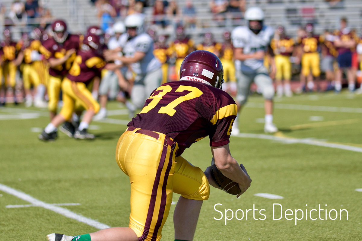 SDepiction's tweet photo. @LoyolaAcademy Freshman B Team started Saturdayβs Trifecta with a 34-12 Victory! The Ramblers showed talent and great sportsmanship. Photos at: https://t.co/7avPChdEGN @LAGoRamblers @coachbamoore @lkirwan97 #GoRamblers #FutureLAVarsity #RamblerPride https://t.co/VlkcjNTjVQ