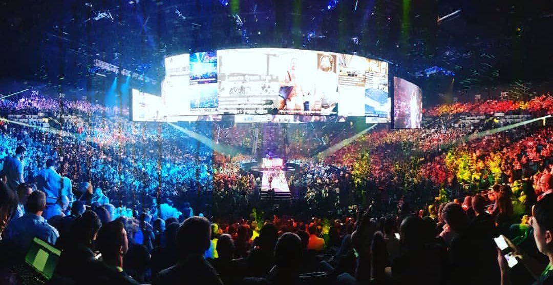 meltingpoprecs's tweet photo. More photos from when DJ Miss Joy played StaticeQuo’s Runnin’ at the MGM Grand Garden Arena!

StaticeQuo’s first album “Flourish” is available for order now at https://t.co/PIGrjP8f9m

Watch Runnin’s MV: https://t.co/DH0AEjYvsf https://t.co/JlgZKJvvHB