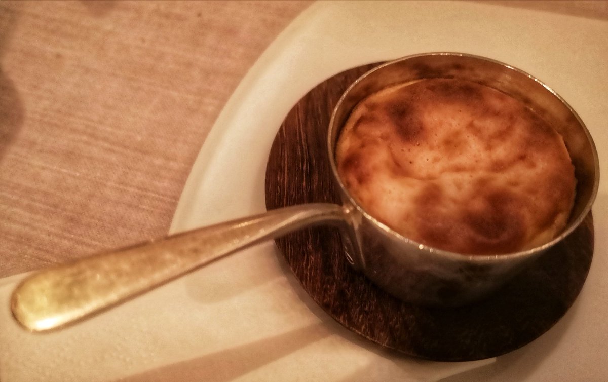 gastrocolegas's tweet photo. Increíble este Postrazo Cremoso de turrón con helado de maracuyá en @HortensioRest by @MANVALLS #gastrocolegas #niveltop #gastronomy #dessert #foodlovers #foodie https://t.co/P075TRxXt0