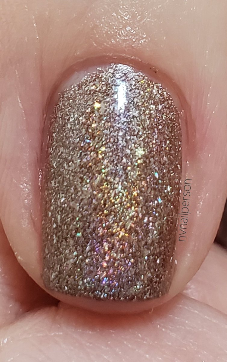 nvnailperson's tweet photo. #notd #nailpolish #nvnailperson #Essie #YoureAGem #GorgeousGeodesCollection #EssieLove @essie https://t.co/WppQquoePE