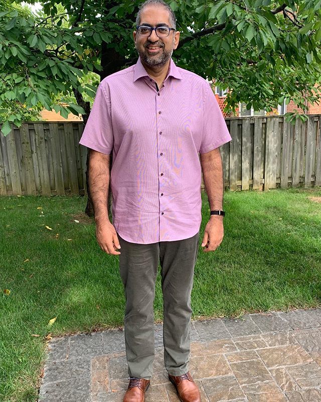 raehanbobby's tweet photo. Normally I don’t post selfies of just myself, but I did actually like this look after losing 25 lbs. I’m wearing my new and snug fitting European clothes for a fancy Shaadi (wedding) dinner party. 🤓💪🏽🤓
#ketolife #fitinmylife #HealthyEating… https://t.co/krPaYctDD2 https://t.co/DuylX9lpug
