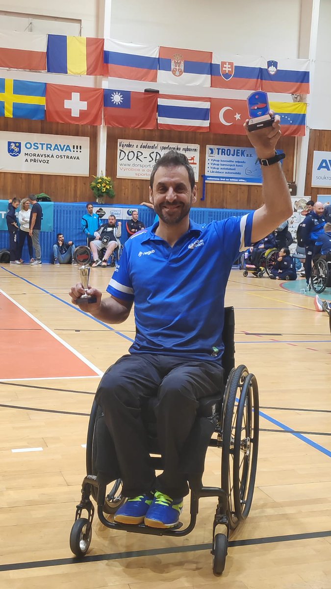 BATbasqueteam's tweet photo. #MahaiTenisEgokitua Iker Sastrek #zilarra lortu du banaka eta #brontzea taldeka Txekiako Irekian. ZORIONAK!!! #GuztionAmetsa 

#TenisMesaAdaptado Iker Sastre ha conseguido la #plata en competición individual y el #bronce por equipos en el Open de Chequia. ¡¡¡FELICIDADES!!! https://t.co/JqHYoGQYDM