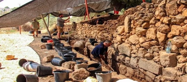 enlabrechamx's tweet photo. Creen hallar Emaús, donde #Jesus apareció resucitado  https://t.co/XDxRMdTEEg

#Arqueología 
#ciencia #Biblia 
#Jerusalem #Dios
#BiblicalPrimeTime https://t.co/OdVYj1i1iS