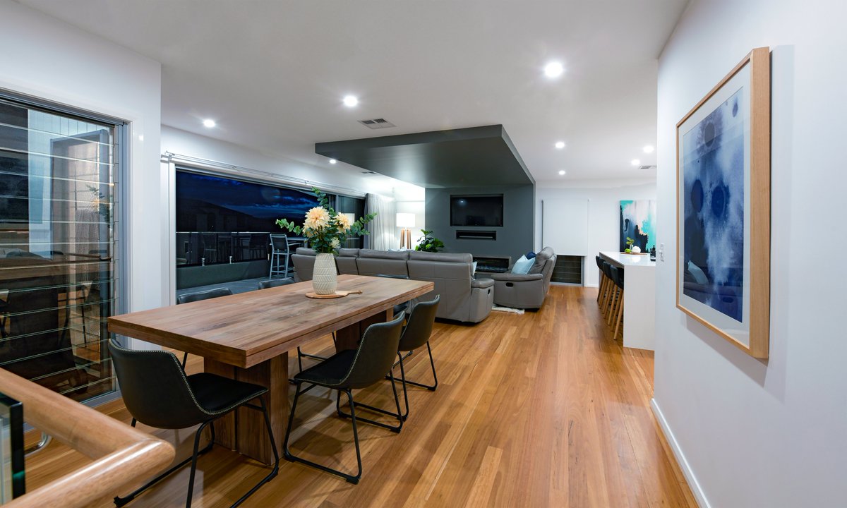 We have now joined Twitter! Still trying to work it all out 😅Check out this living area from our award winning renovation in Speers Point! Let us know what you think #renovation #awardwinning #interiordesign #homedecoration #modernhome