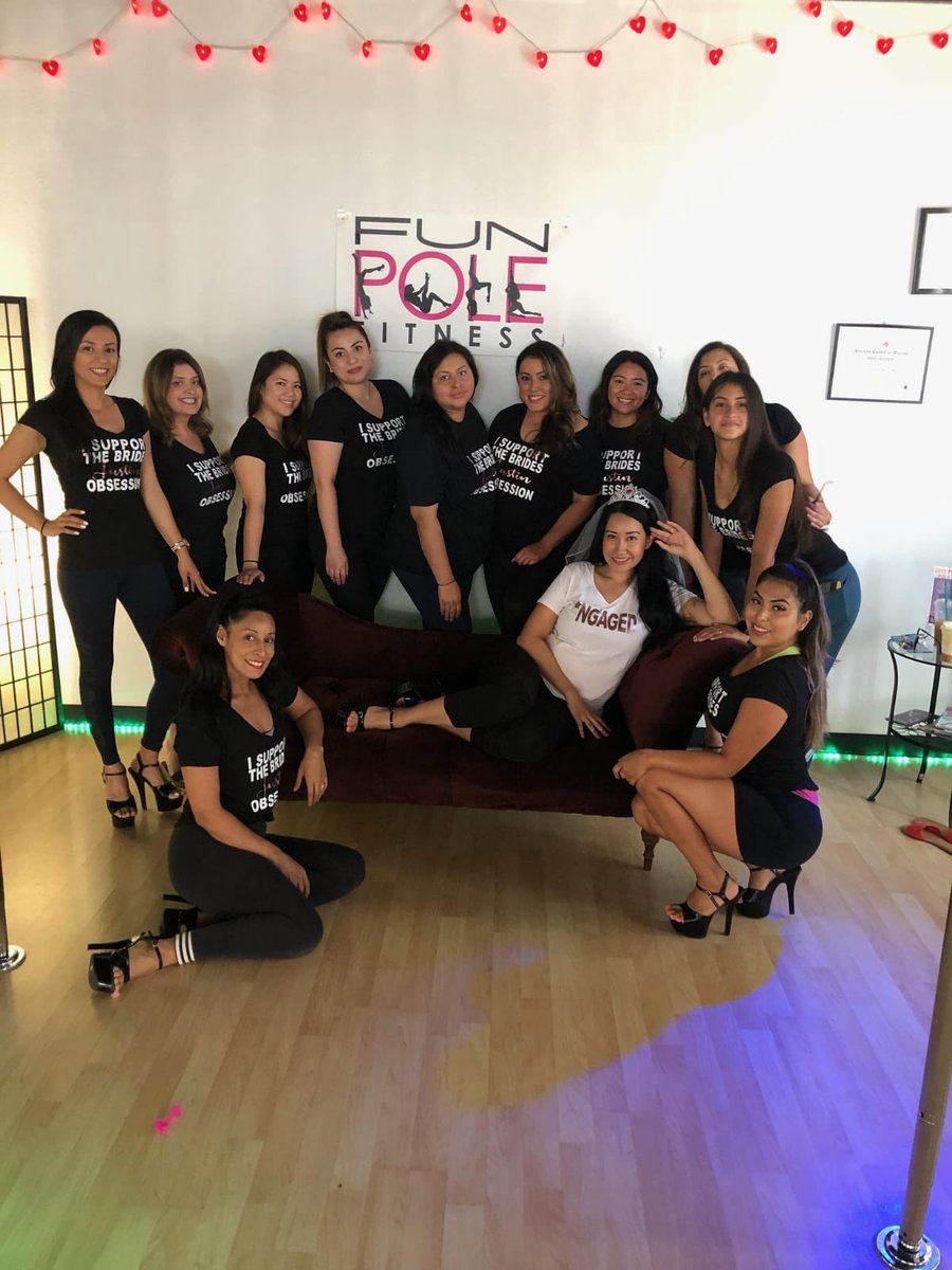 CAR_ORANGE's tweet photo. When your girls know you’re a crazy @jtimberlake fan, so they get you an *NGAGED tee &amp; wear “I support the bride’s Justin obsession” shirts for bachelorette weekend! 😍 #myfave #est1998 #canyousingatmywedding https://t.co/AupSS4DUVx