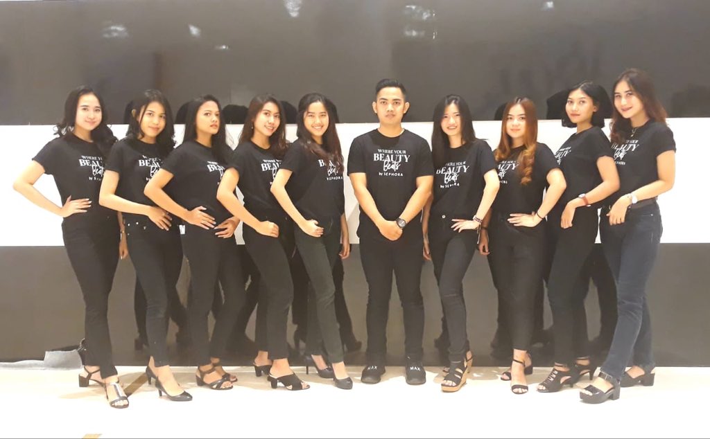 APPLE Agency tweet media