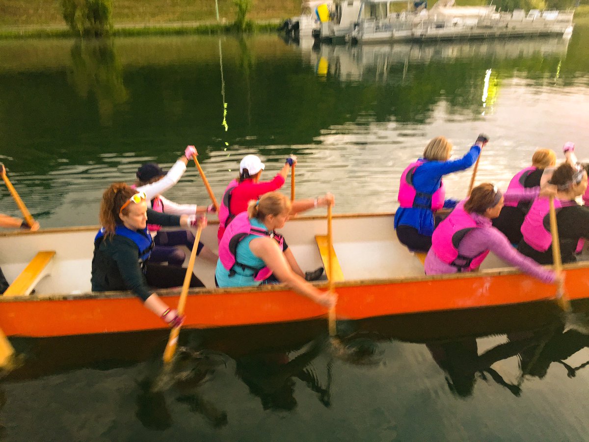KU_PMR's tweet photo. Dr. Megan Clark spent the day training with the KC Pink Warriors Dragon Boat Team. These wonderful ladies are all breast cancer survivors and continue to promote breast cancer awareness! #physiatry #aapmr #acrm #aap #kumc https://t.co/yFP0cNb3G7