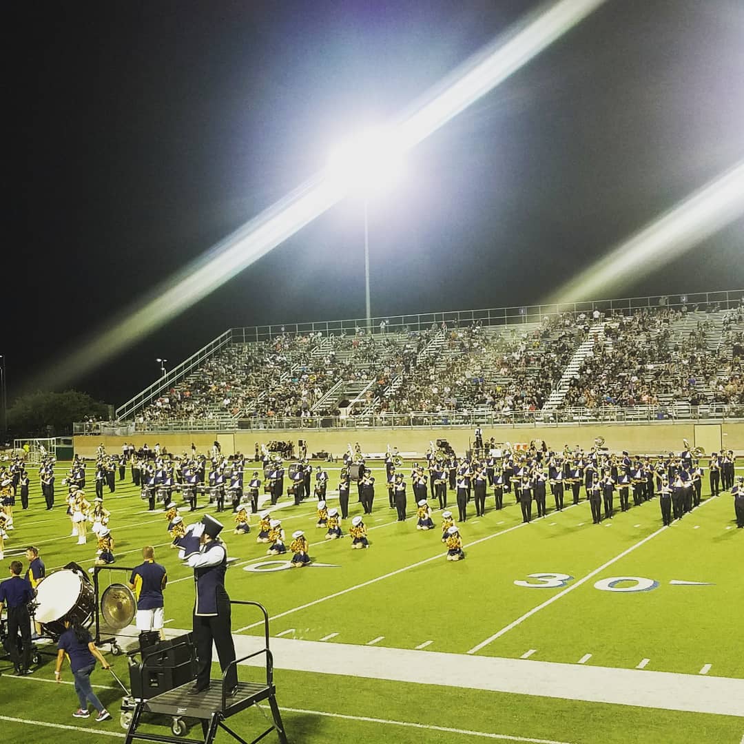 stephshamloo's tweet photo. First Football game of the season. Held up a good fight. Halftime time show was awesome. Only way is up ⬆️
#ThisisOconnor 🐾💙💛
#bandgeekfamily 🥁
#bandlife #myworld 🌏 https://t.co/2JrQEESI5N