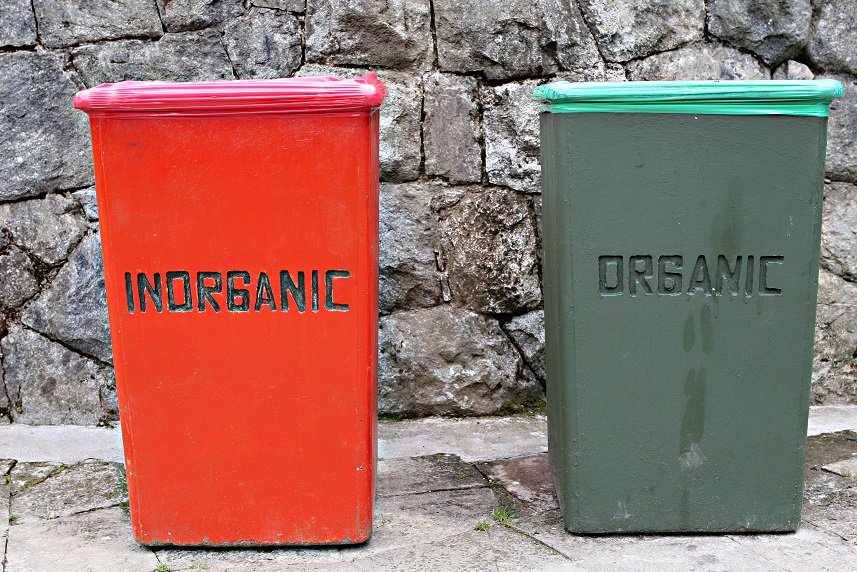 If your work goes in the red bin, you could be eligible for the <a href="/RACI_Inorganic/">RACI Inorganic Chemistry Division</a> awards! Nominations/applications mostly closing 30 September. Details: raci.org.au/raci-news/inor… #OzChem