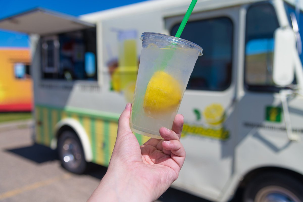 Sept 2-8

M- Labour Day!
T- 🌞 in #medhat
W- Market in the Park <a href="/MHStampede/">MHStampede</a> 
T- Classic Film: The Computer Wore Tennis Shoes &amp; Tolkien (PG) <a href="/MHPublicLibrary/">Medicine Hat Library</a> 
F- <a href="/mhribfest/">Medicine Hat Ribfest</a> (until Sunday)
S- Historic Walking Tour <a href="/MedHatEsplanade/">Esplanade</a> 
S- All Day Long Food Truck Frenzy!!