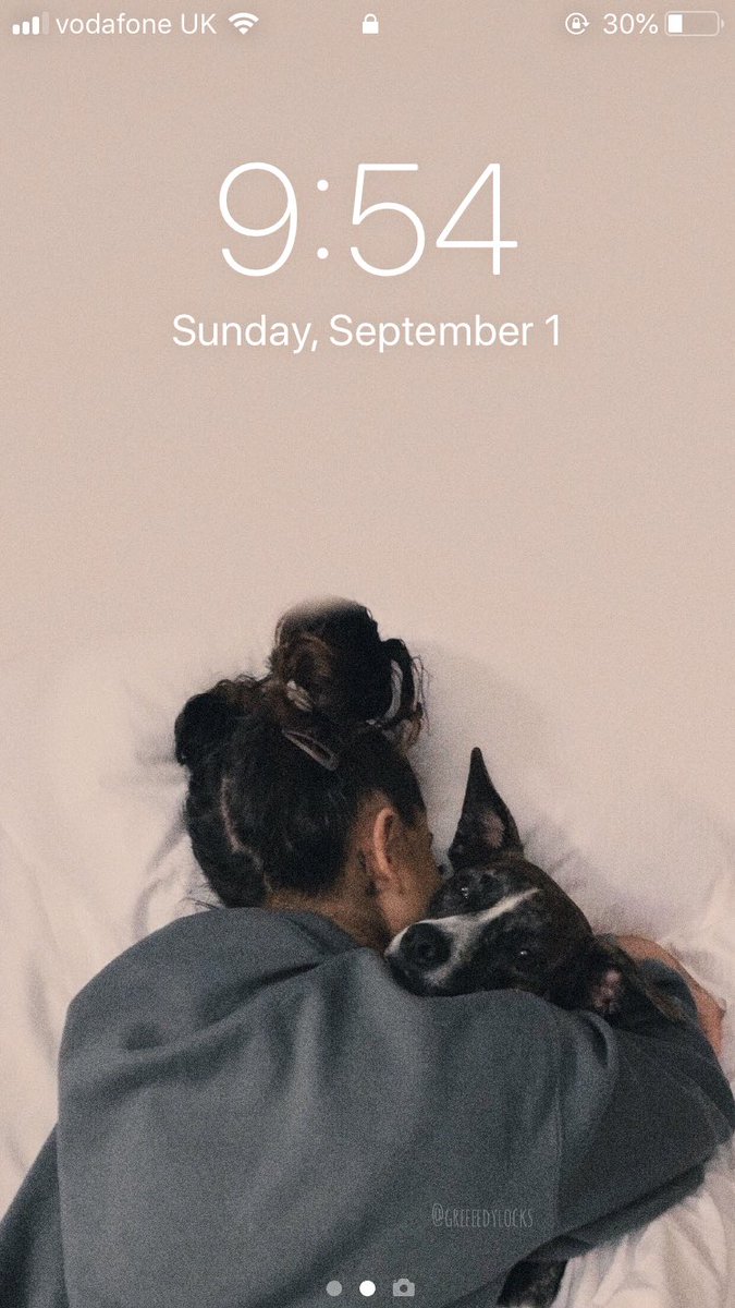 greeeedylocks's tweet photo. ariana grande lock screens ♡ 
rt if you want ♡ 
must be following ☁️♡ https://t.co/eb5Zz1iykg