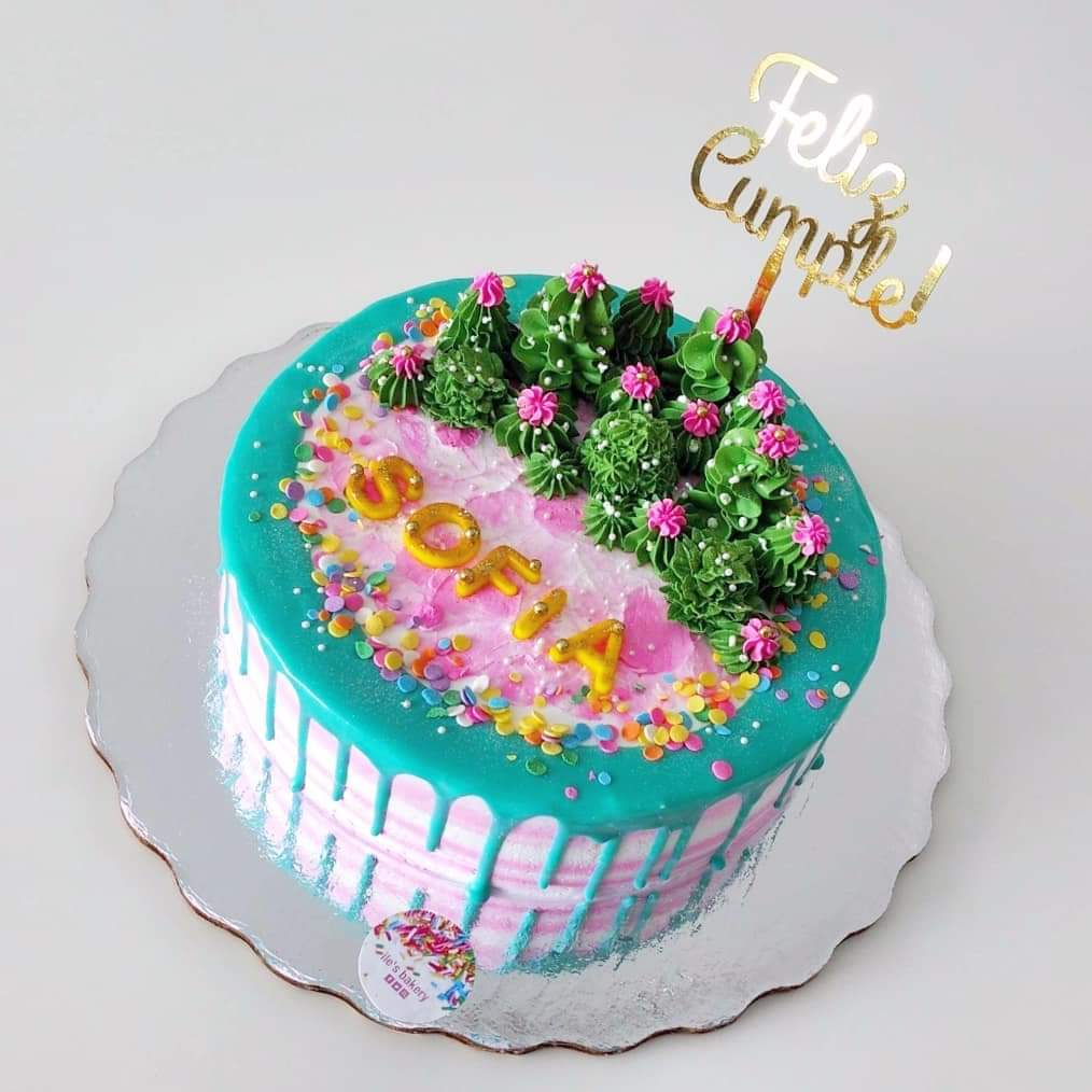 IlesBakery's tweet photo. ¡Feliz cumpleaños, querida @sofimaciasl! 🌵💕✨🎂 Mis mejores deseos para ti, siempre 😘 #ilesbakery 💖 https://t.co/VUavyVQPPF