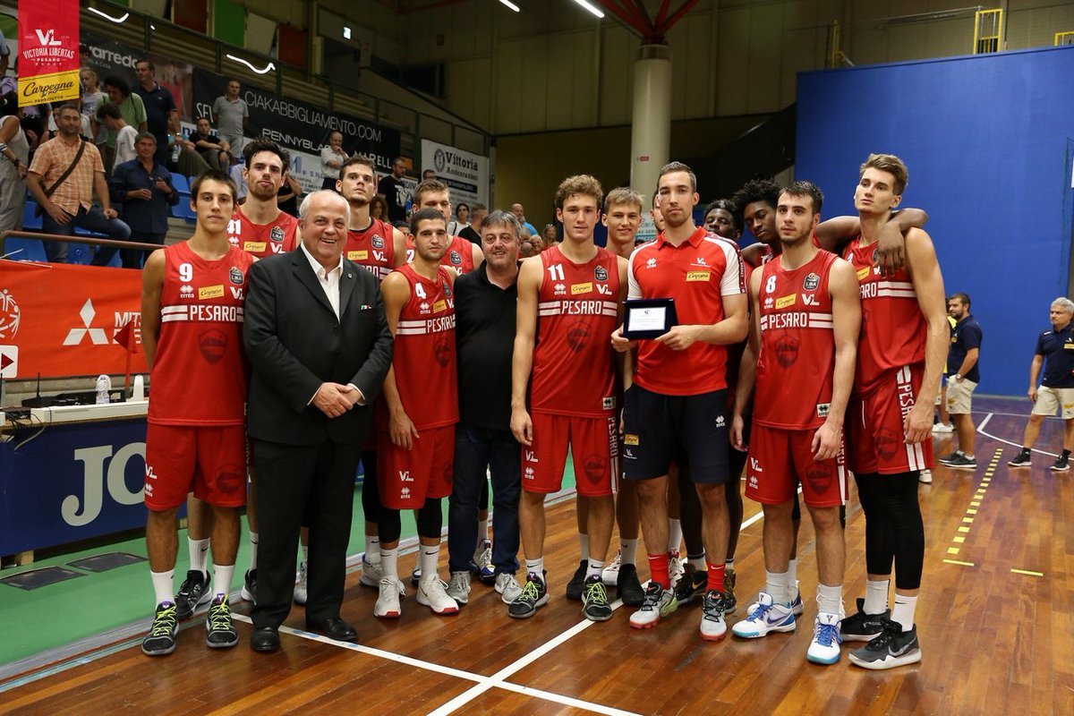 VL Pesaro Basket tweet media