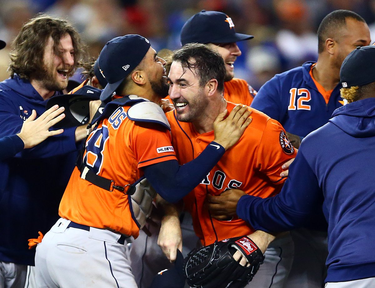 astros's tweet photo. We literally love @JustinVerlander 🧡 https://t.co/9Vt6Kqudi8