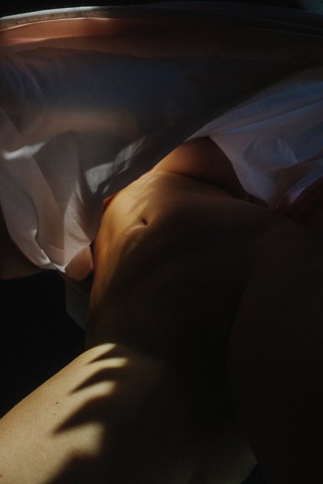 R&eacute;tine et pupille, Les gar&ccedil;ons ont les yeux qui brillent.  Photo de @SachaRovinski https://t.co/Y8M7