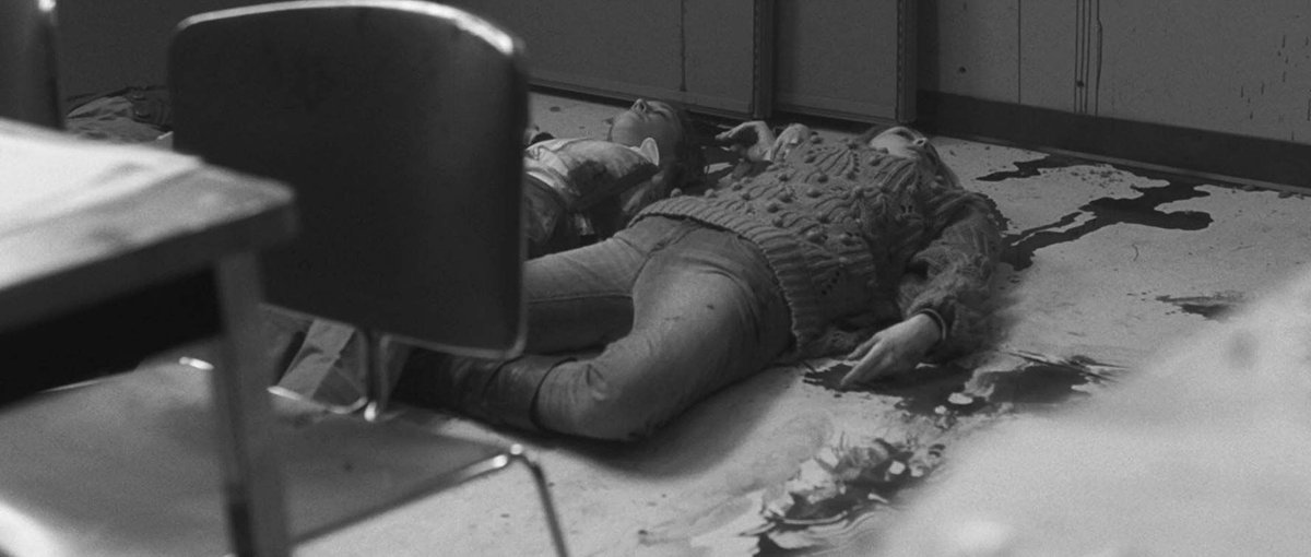cinecanada's tweet photo. Manita arriba 🙋♀ amantes del cine. 

La película Polytechnique (2009) fue dirigida por el reconocido Denis Villeneuve. Está basada en los testimonios de los supervivientes del drama ocurrido en una escuela de Montreal durante 1989. https://t.co/AqeBZNrvVF