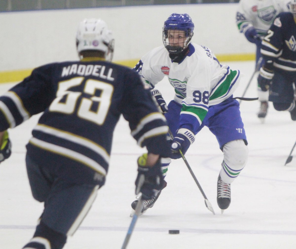USPHL's tweet photo. A great Sunday at the @Tier1faceoff in Foxboro comes down to three Elite finals. 

While we wait for puck drop enjoy some more action shots. @BostonBandits @UticaJrComets Cape Cod Whalers (@rickcoan1) @islandershc @CJRHockey 
@EHFSelectsUSPHL https://t.co/YGdkUNn0N3