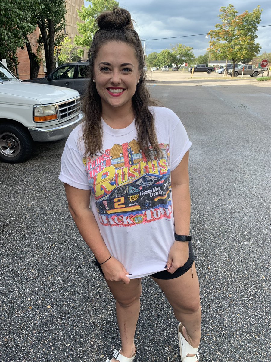 morganlwest's tweet photo. @RustyWallace is back in town y’all! #TooToughToTame #millergenuinedraft #nascarthrowbackweekend #BojanglesSo500 #Darlington https://t.co/XbwloJSArG