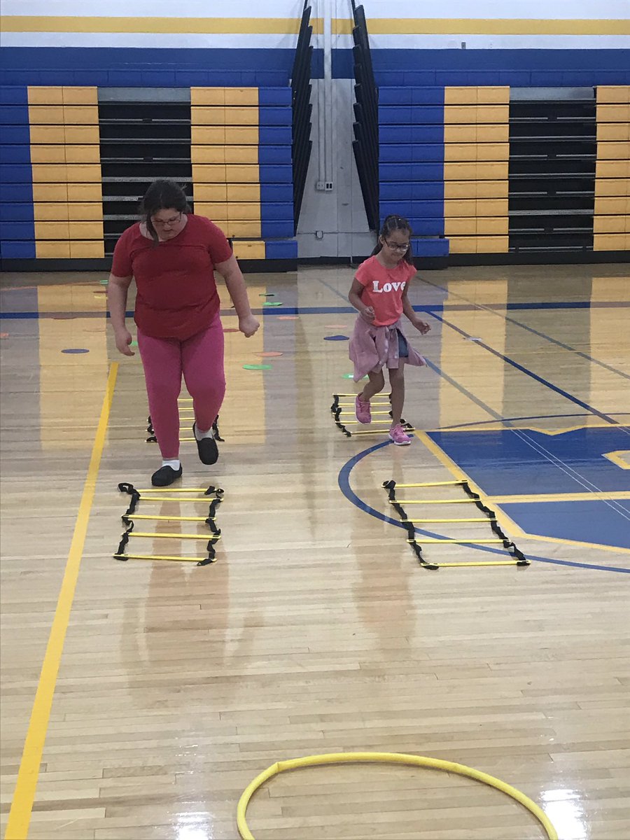 AFlopsuni's tweet photo. Locomotors take you places!! Hop,Jump, and Leap into PE this year!! #emsd37 @GlenviewEMSD https://t.co/nmwWPcBfEu