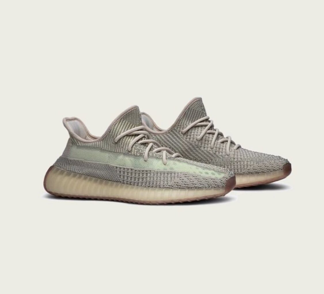 Yeezy Boost 350 V2 citrin Non reflective Flight Club