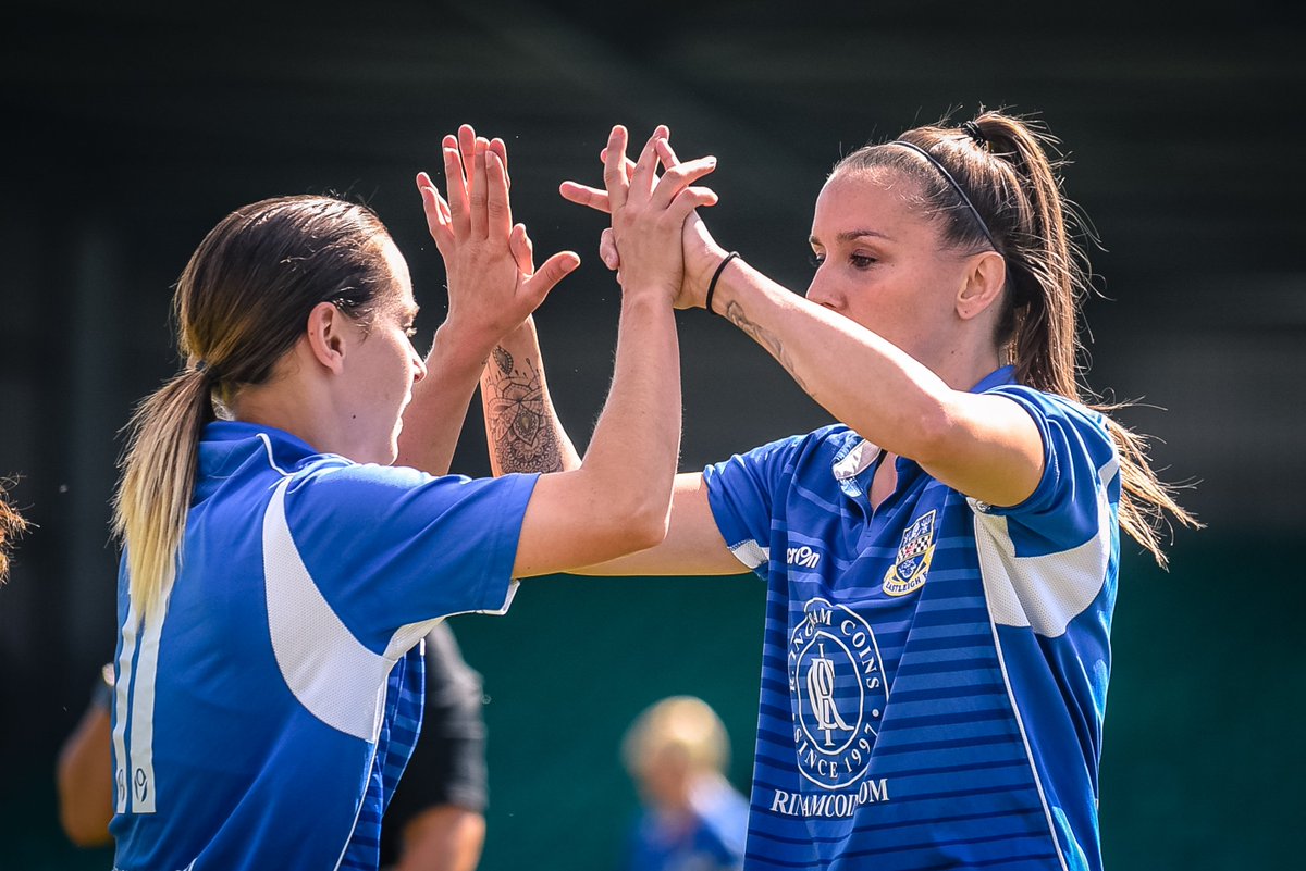 Photos from @TheWomensFACup tie between @EastleighLFC and @MoneysFCLadies this afternoon which the visitors won 2-1 - Full set here pitchsidephoto.co.uk/Latest-Images/…