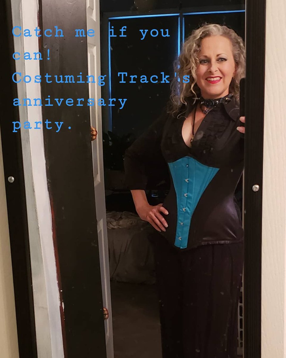 TheOneChameleo1's tweet image. #dapperaf #corset #fleetingmoments