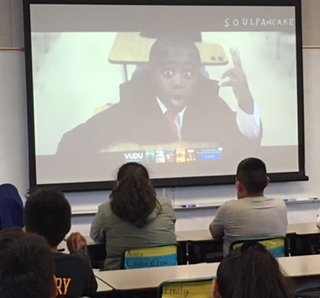 MsSolis's tweet photo. #loyalions #Room34Rules is visited by guest speaker, #school #counselor Mr. Miguel, for session on #attendancematters with special clip from @iamkidpresident...good times getting organized for #AlisalStrong!😉 https://t.co/AL0l5w5Nff