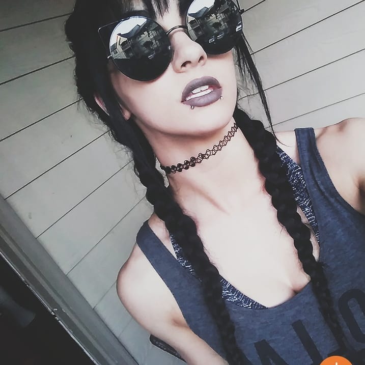 IdolXnz's tweet photo. "All rise if I ever get close to you
All eyes on my every move now.
Strike fear in the heart of the people.
Bow down in the presence of Lethal.
If your wondering what to call me.
If your finding that the words are falling short.
You can call me Queen."
#QOTF
#NeverDuplicated https://t.co/baYENDTV44