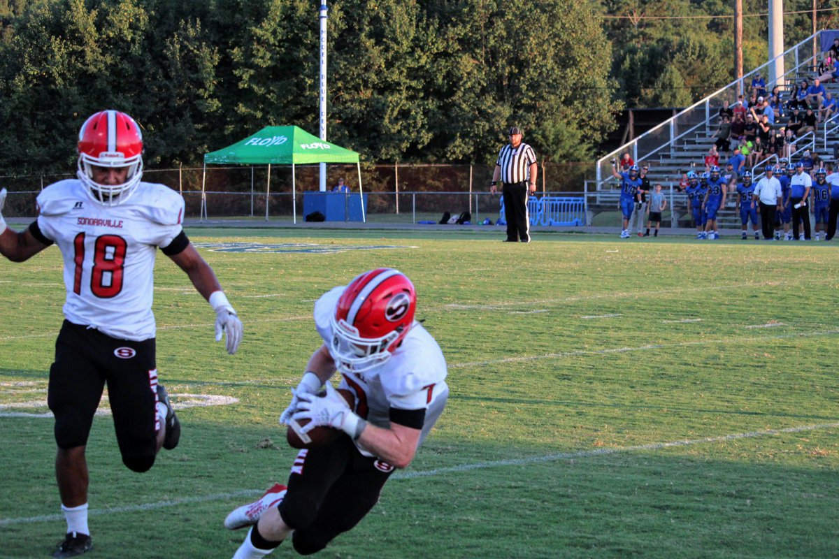 running_shs's tweet photo. @Michael_Baron96 @SHSPhoenixFB https://t.co/WiY5sHvE1j