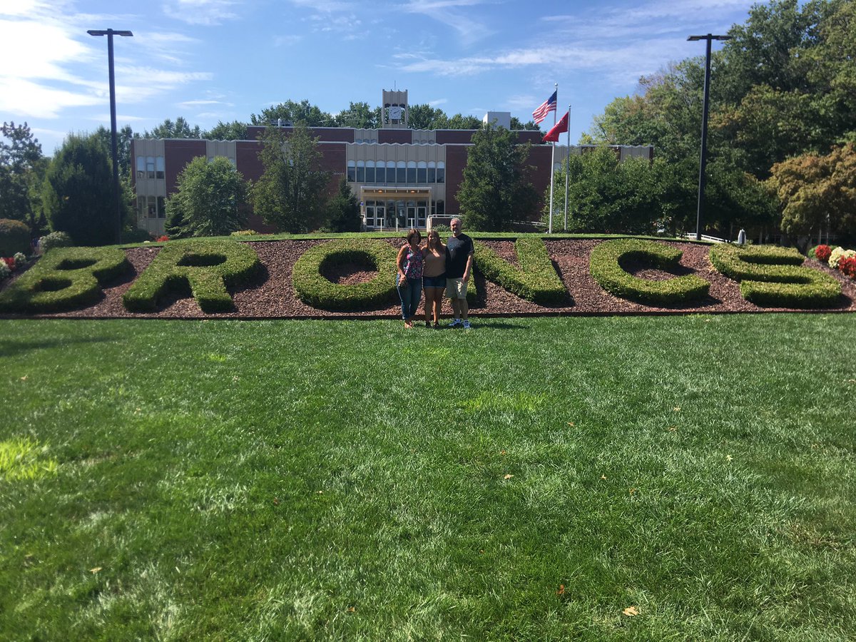 rcpitner's tweet image. So proud to move our daughter, Allison, into @RiderUniversity as an Education Major! Can’t wait to see what her future holds! #Rider2023