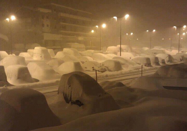 zerogspot's tweet image. #SummersOverWhen this