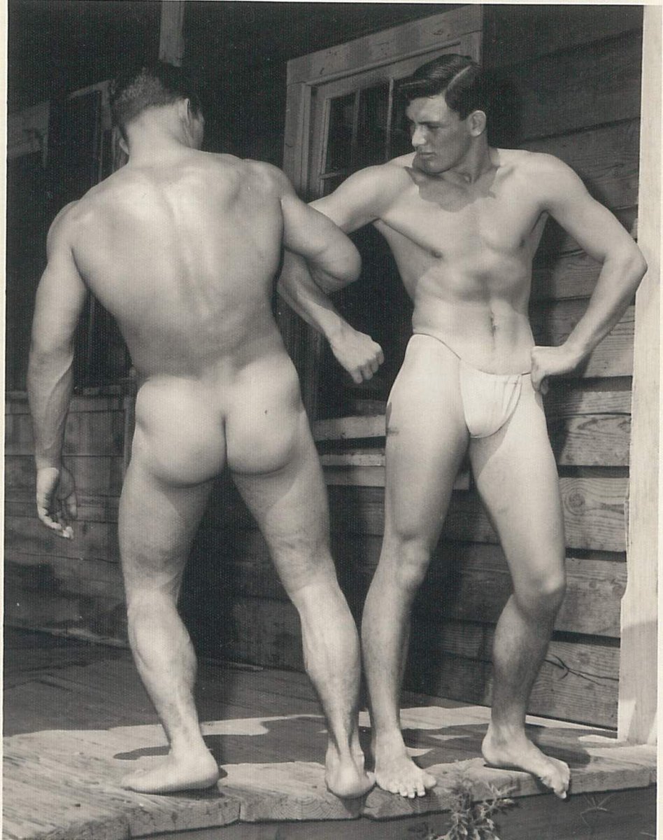 creatureblackl1's tweet photo. Oz Word (and John Manning) [Photos by Bruce of Los Angeles] Los Angeles, 1958 #ozword #johnmanning  #bruceoflosangeles #vintagemen #vintagegay #vintagephysique #nakedmen #gaymen #nakedgay #nakedphysique #balls https://t.co/I54bsEjZUe