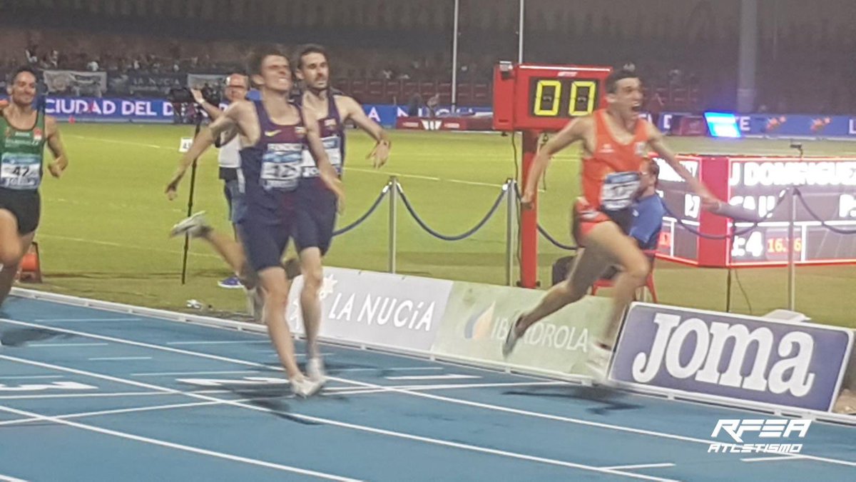 Q grande Mariano García. Ha nacido una estrella!! Últimos 150m memorables, llenos de fuerza, potencia y pasión. Te lo mereces. Campeón de España Absoluto al aire libre en800m. <a href="/partidazocope/">El Partidazo de COPE</a>  <a href="/MorillasManu/">Manuel Morillas</a> @quique1972kik @SantiGC_Elx