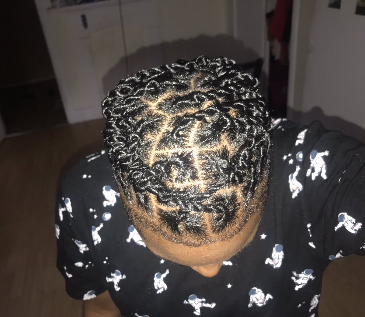 CallMeTeaa_'s tweet image. Finally started my loc journey 💞