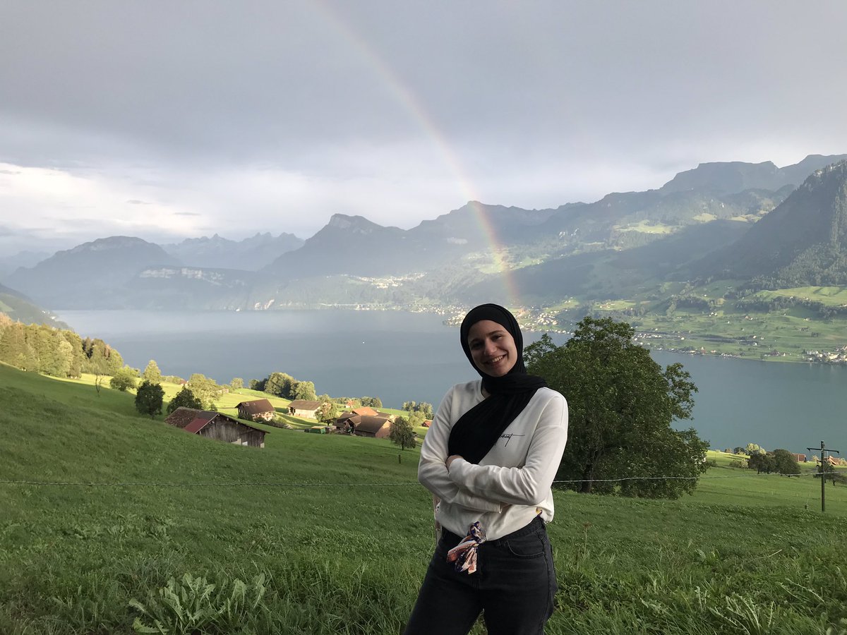 ZeidSumaya's tweet photo. Heaven On Earth.🇨🇭 https://t.co/nyNjzWmo8l