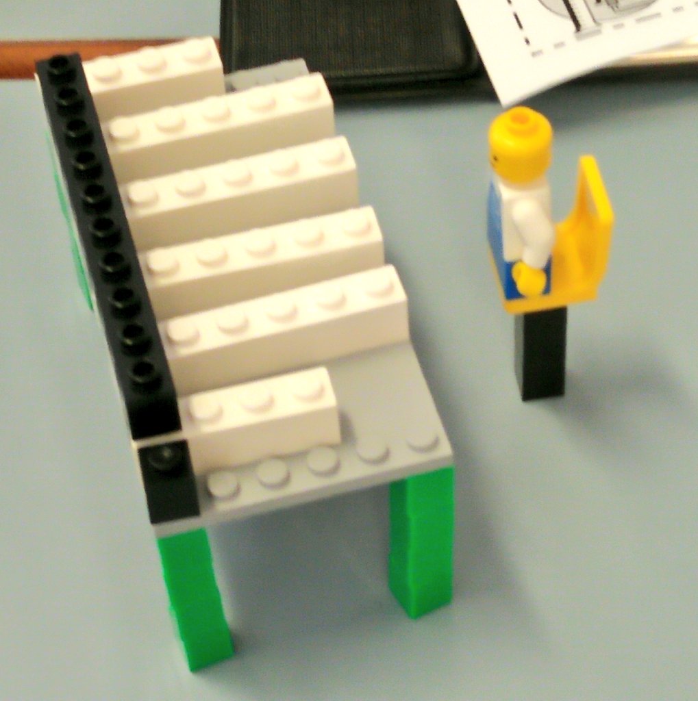 BNPSHub's tweet photo. The challenge: Make a musical instrument in just 7 minutes. Loving the creativity! @BexleyNorthPS #bnpsscience2019 https://t.co/rTBXszgUVN