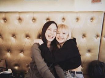 _fluffylisa's tweet photo. is it the same place 🥺 https://t.co/yzdcHTa9ty