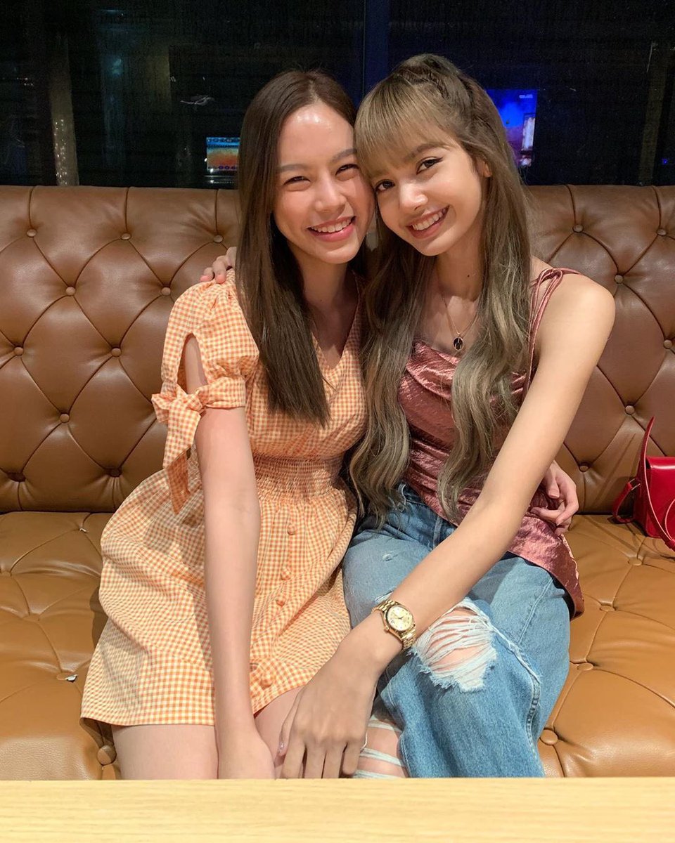 _fluffylisa's tweet photo. is it the same place 🥺 https://t.co/yzdcHTa9ty