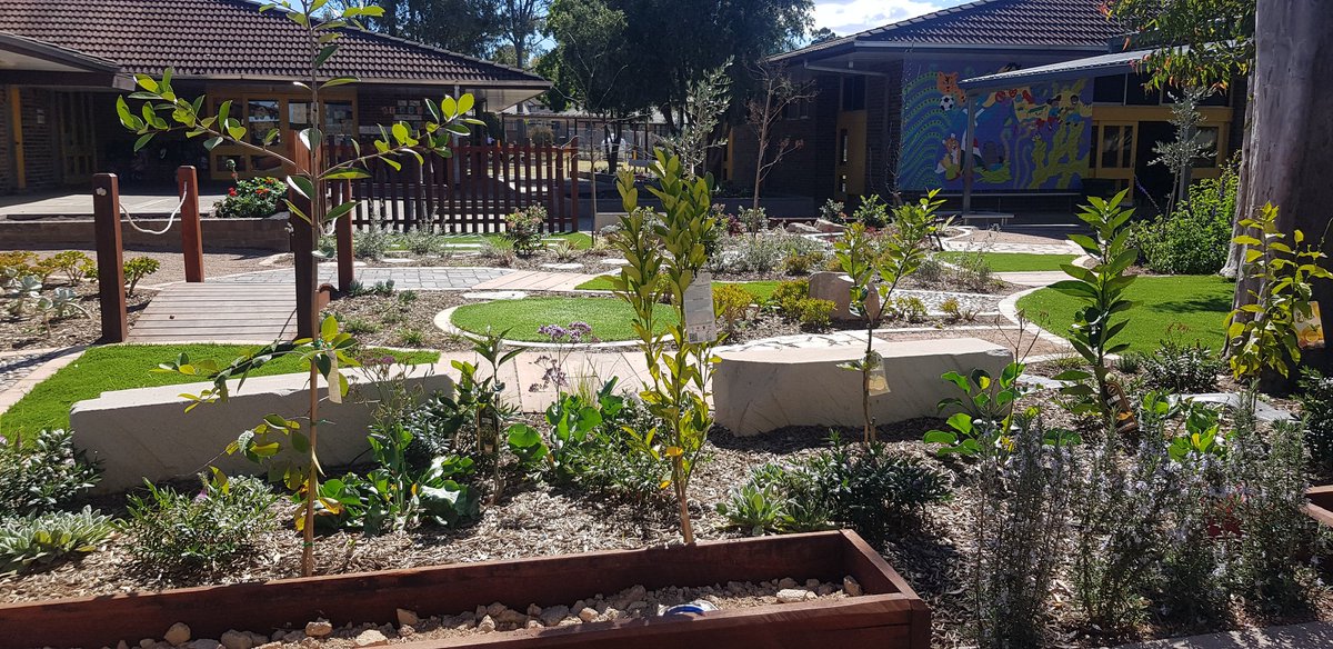 vickyleedale's tweet photo. What a beautiful day! 1B learning about Maths in our sensory garden #spring #publiceducation #childrenfirstandforemost https://t.co/uF5qUWvHC2