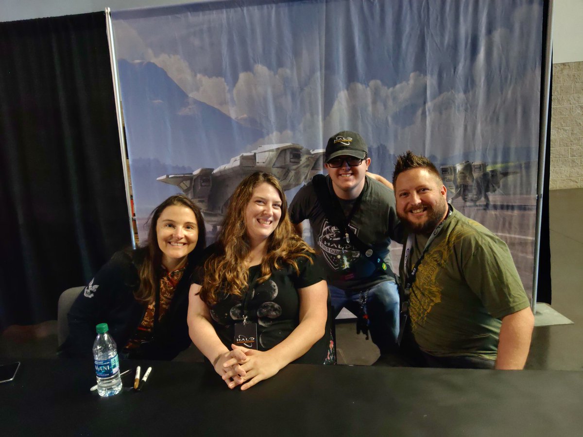 (Trevor) Halo Legacy tweet media