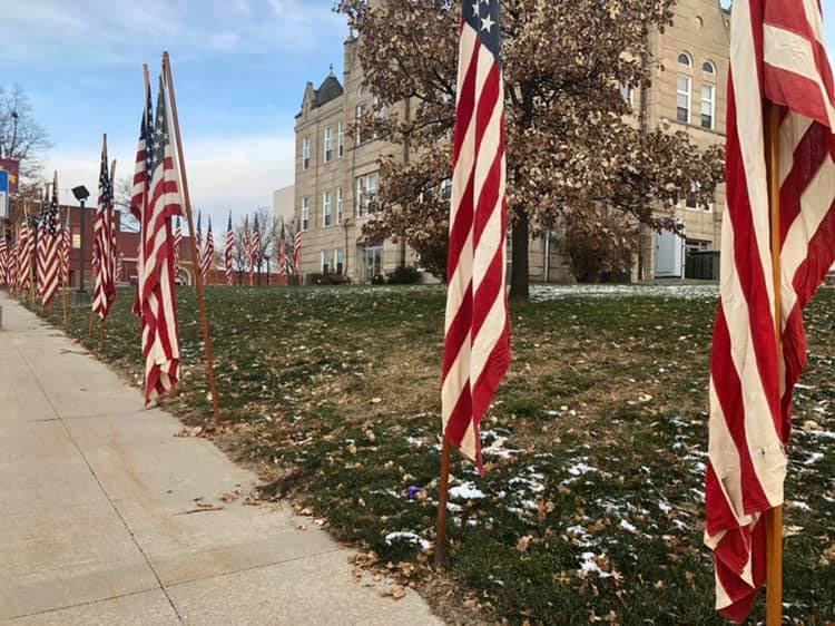 kmhelmy's tweet photo. Flags at Grundy County courthouse going up tomorrow at 7am and coming down at 5:30pm. Kiwanis and Lions would love your assistance. https://t.co/ZMjTpJSNsI