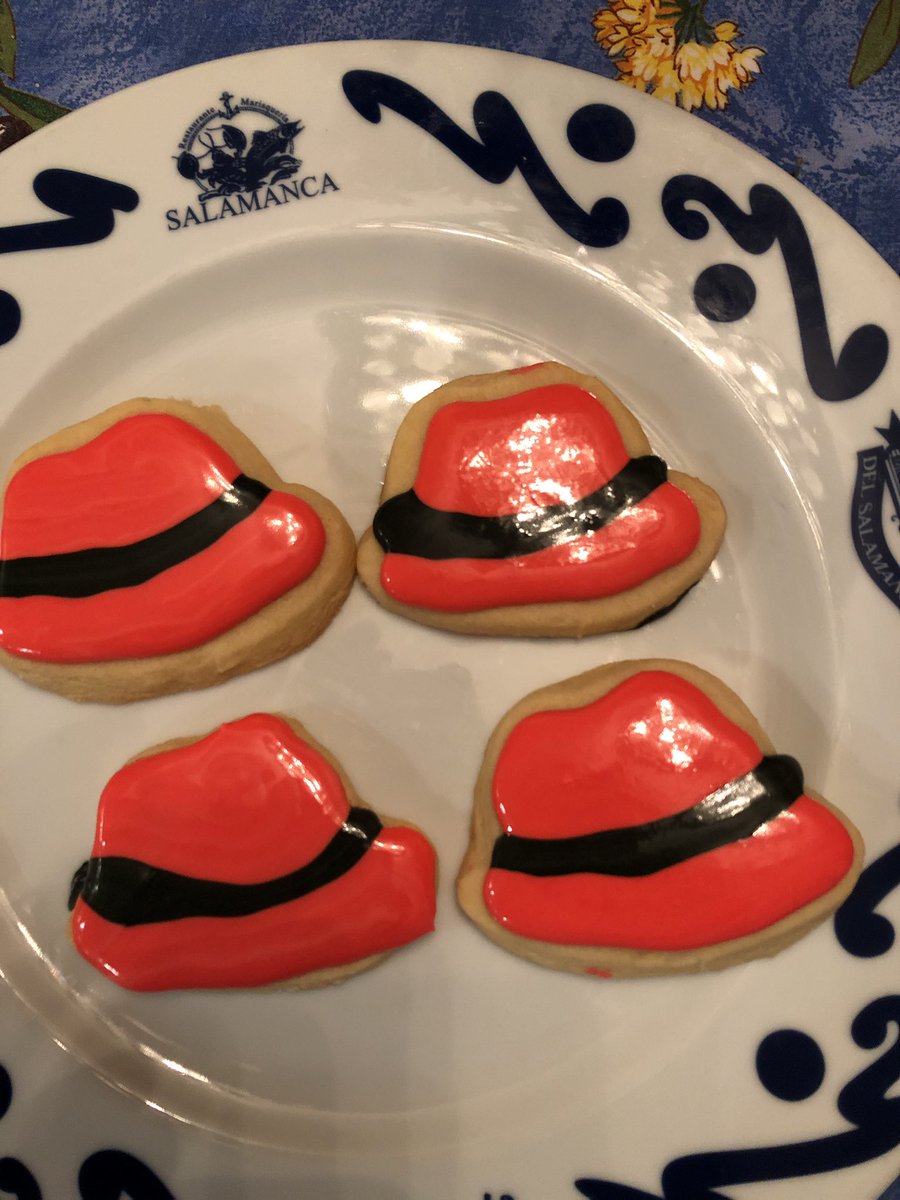 amtlor's tweet photo. Red Hat never tasted so good.   #RedHat @RedHat https://t.co/4AlmpF0kaI