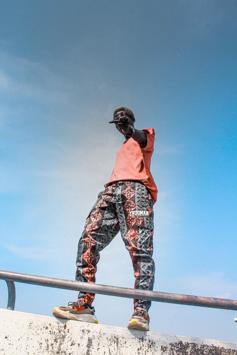 WizChifa1's tweet photo. @Skepta @Nike Yo @Skepta Latest THUGMAN BRAND™ "CARGO PANTS" 
INSPIRED BY AFRICAN FABRIC ADIRE [TIE &amp; DYE] 
- #skSHOX https://t.co/NPK8baIyT8