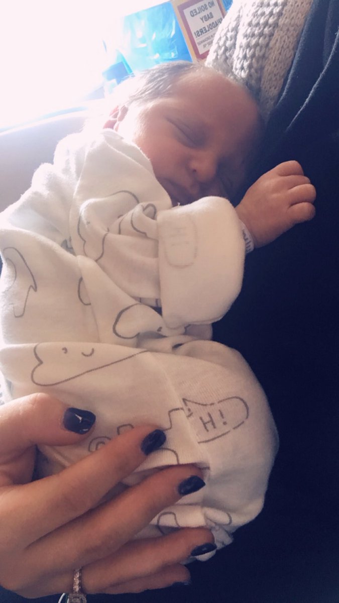 okayykait's tweet photo. Can y’all just look at this cutie 😍🥰 https://t.co/UuMQSSenHg